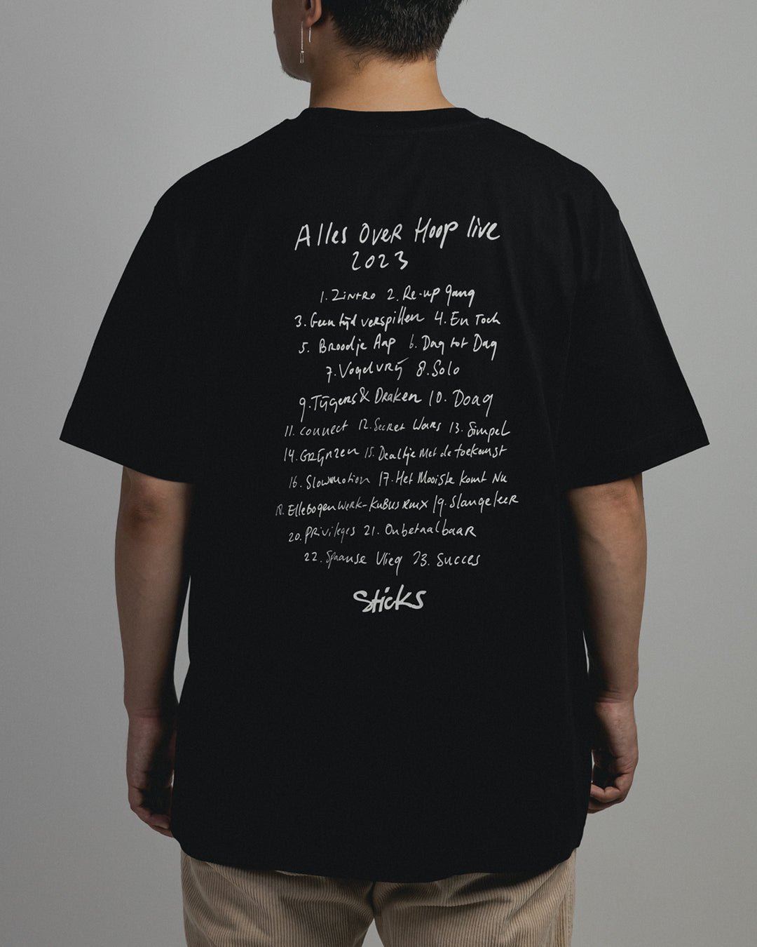 Sticks ''Alles Over Hoop'' SETLIST Tee - Zwart