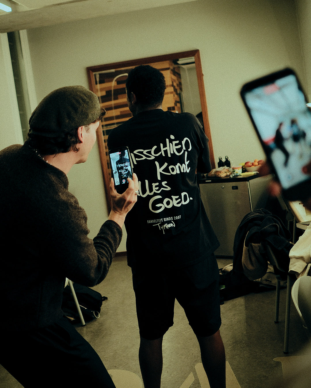 PRE ORDER 'Misschien Komt Alles Goed" - TYPHOON - Tee Zwart